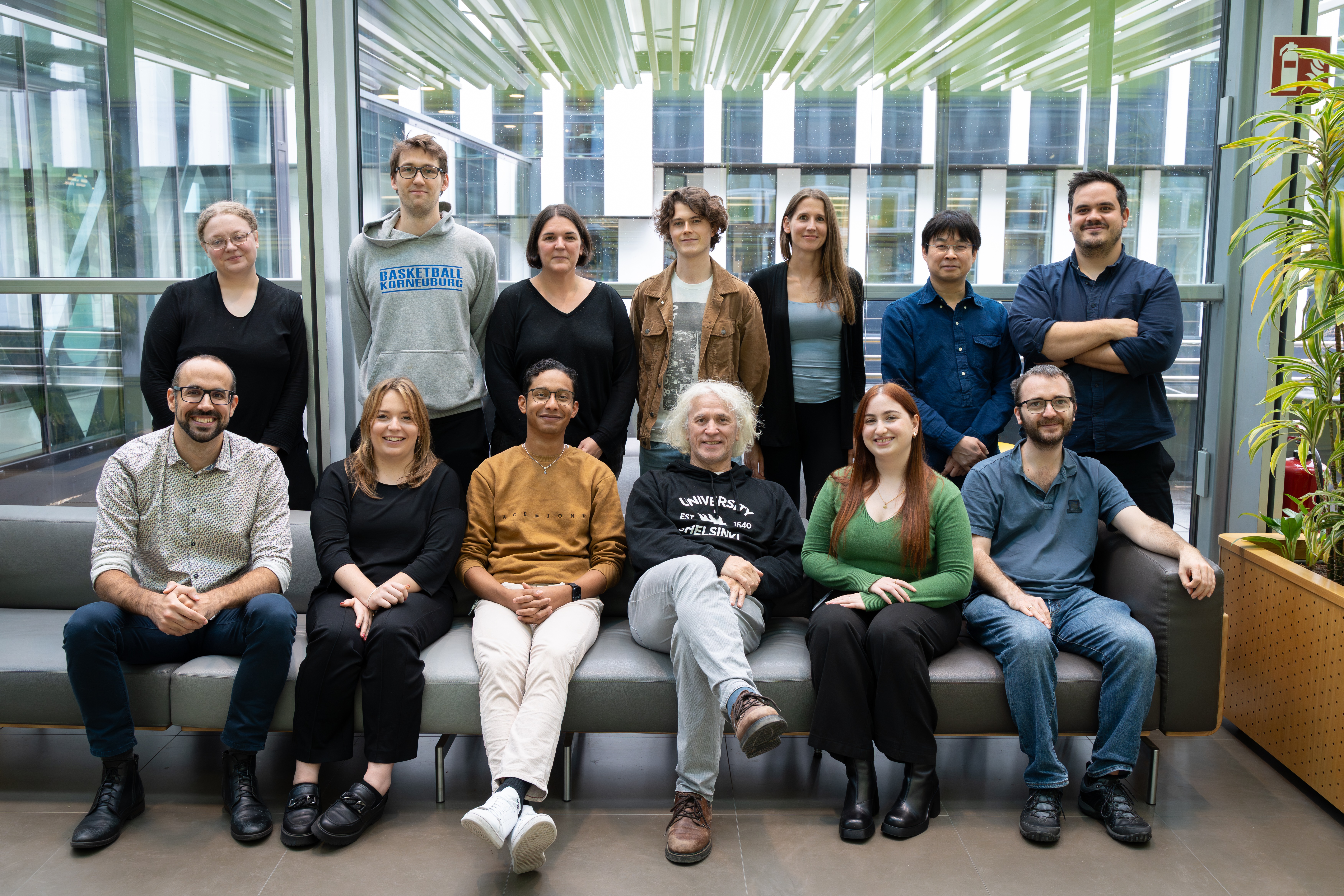 group picture Penninger lab